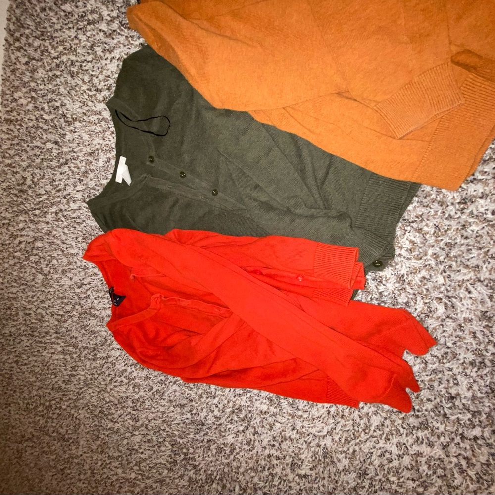 Cardigans - Picture 4 of 5